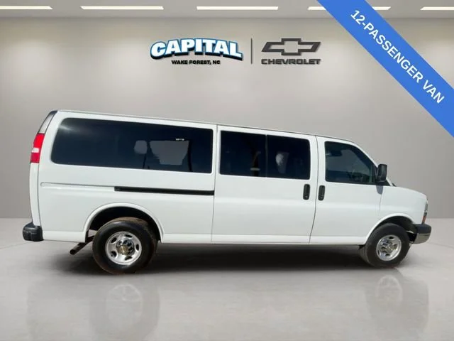 Used 2024 Summit White Chevrolet 1LT image 6