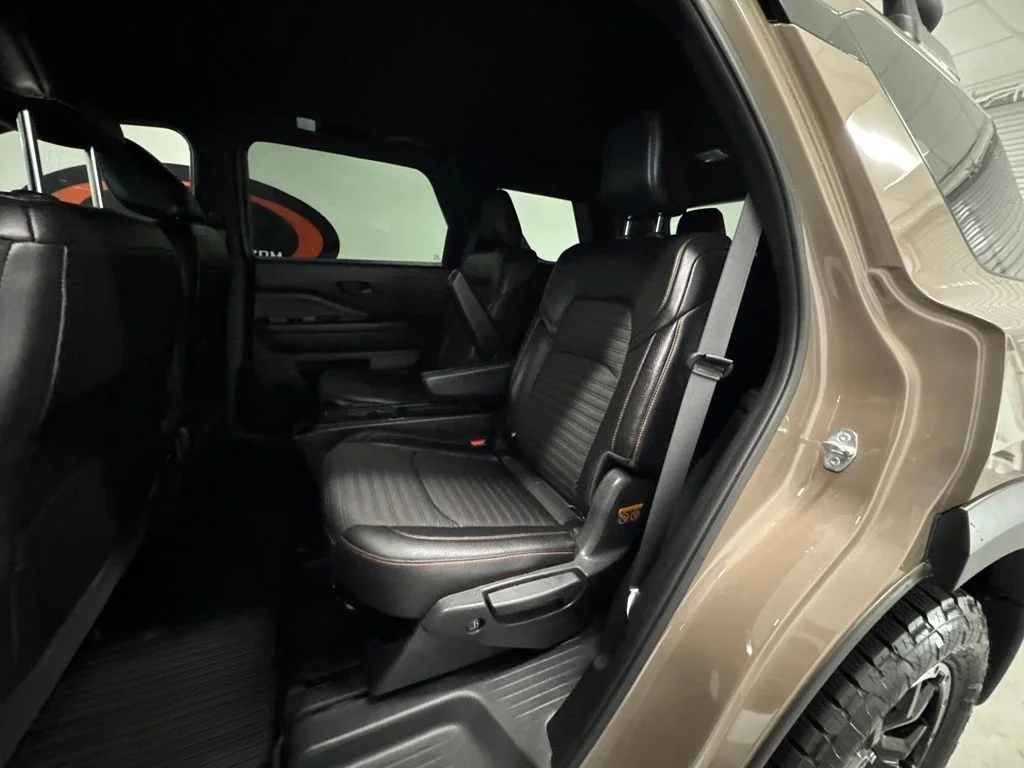 Used 2025 Brown Nissan Rock Creek image 11