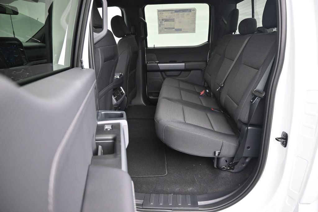 New 2026 Oxford White Ford XLT image 10