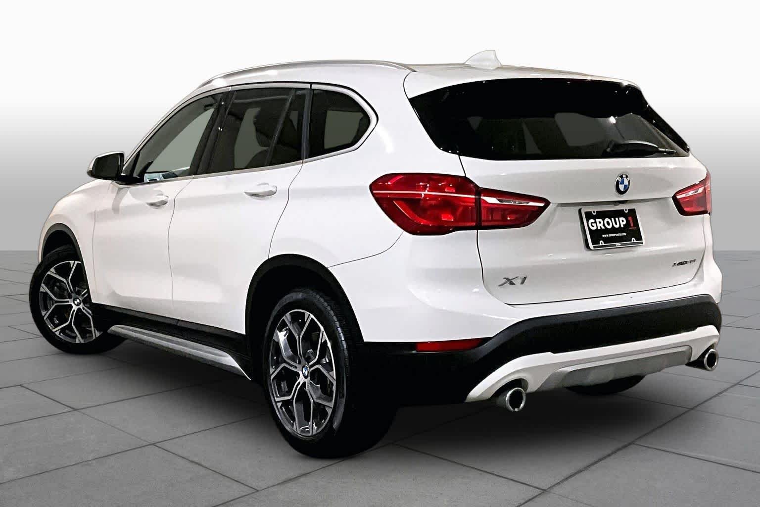 Used 2021 Alpine White BMW xDrive28i image 11