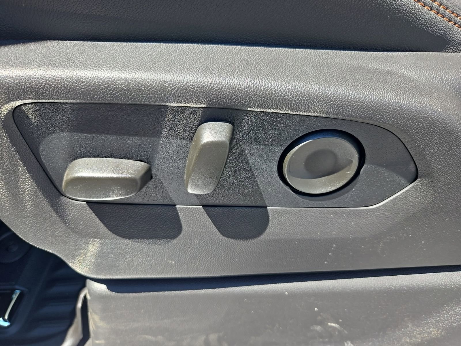 2026 GMC Sierra 1500 AT4 - Photo 30