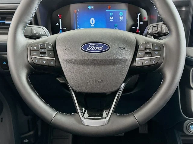 New 2026 Ford Maverick Lobo High