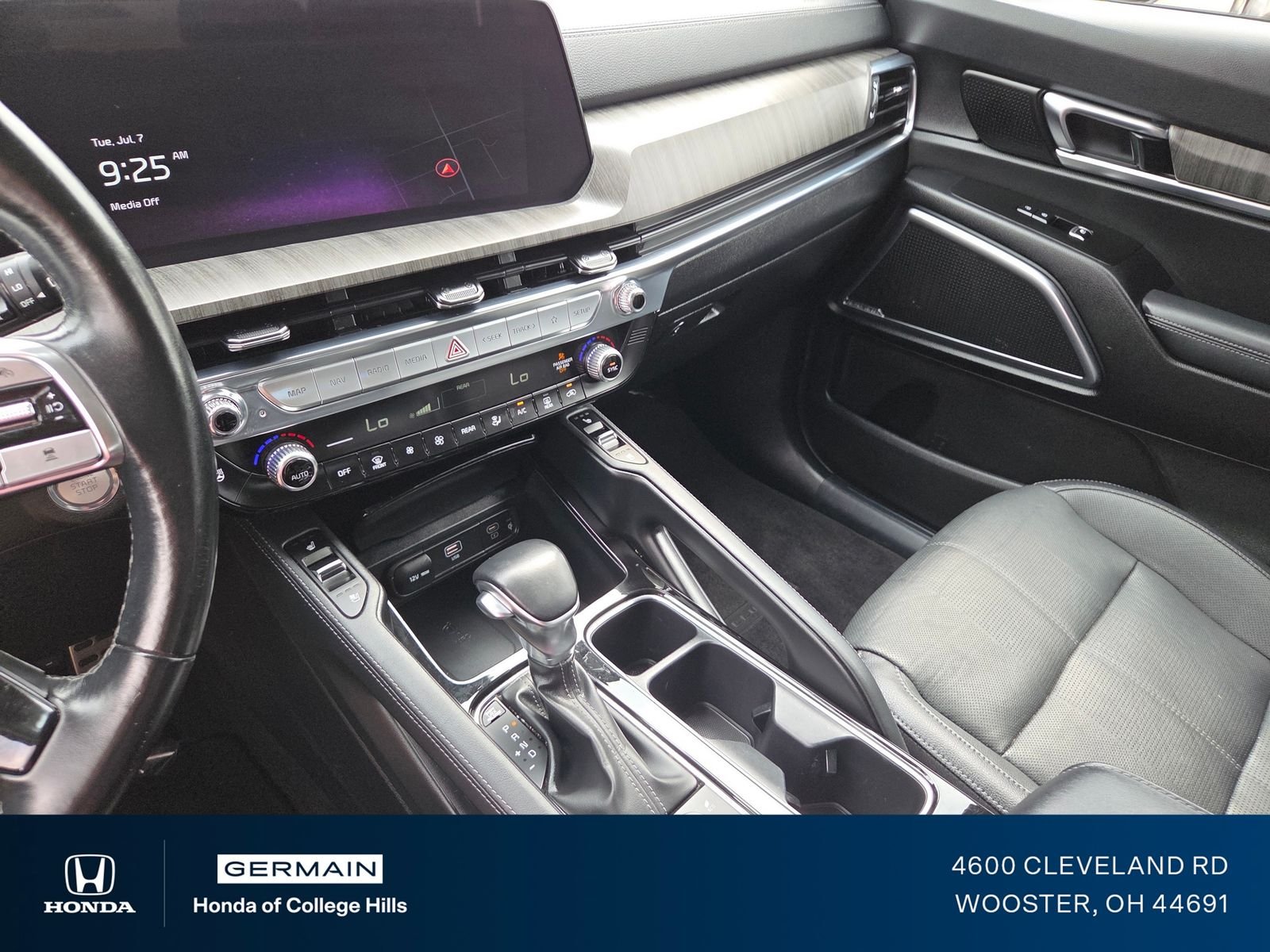Used 2023 Ebony Black Kia SX image 34