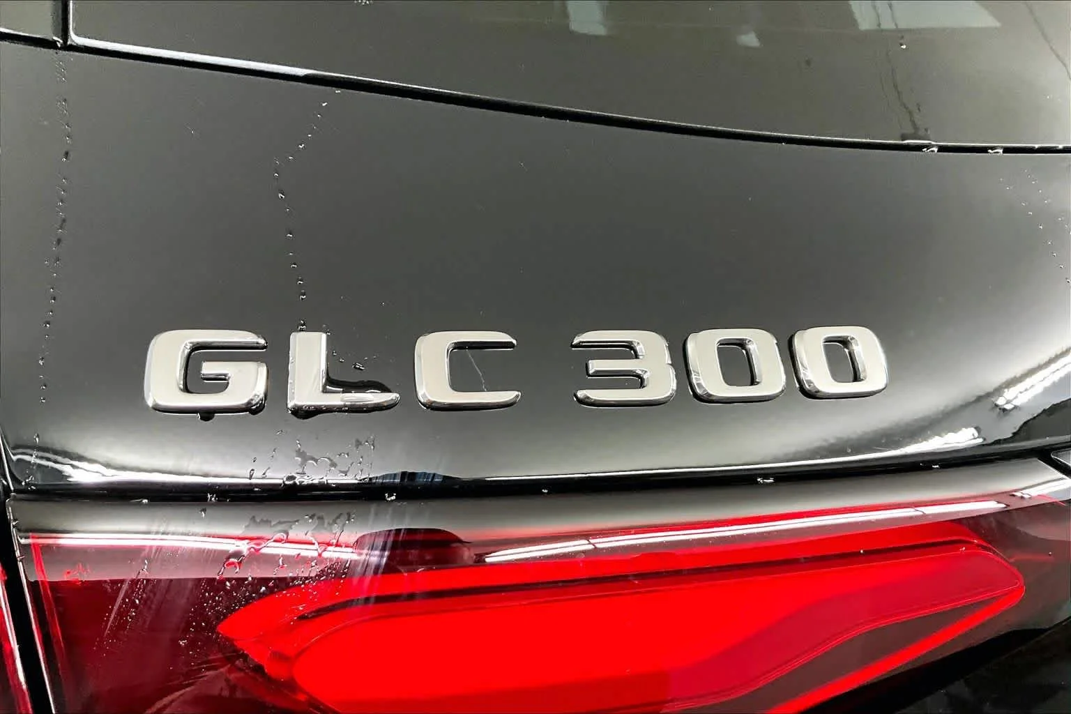 New 2026 040/Black Mercedes-Benz GLC 300 image 7