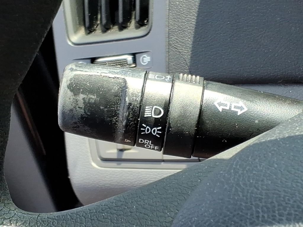 Used 2014 Phantom Black Metallic Hyundai GLS image 14