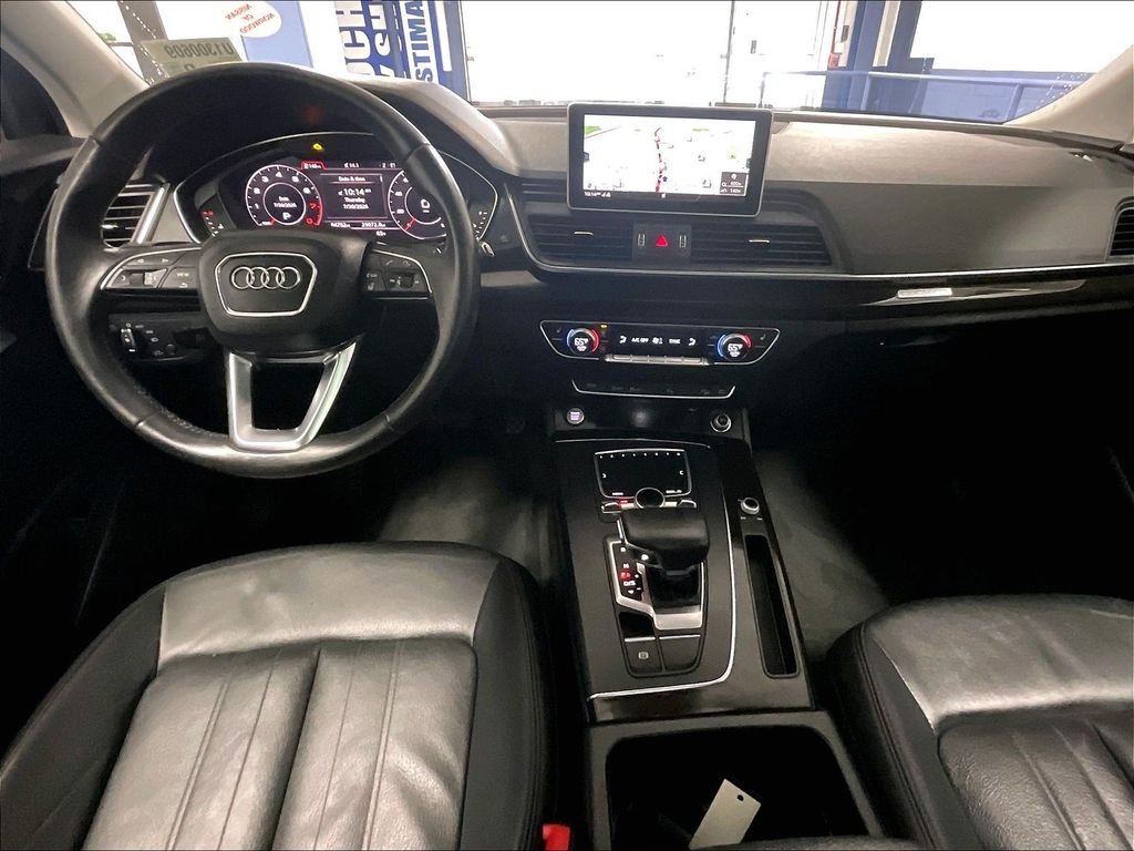 Used 2018 Gray Audi 2.0T image 21