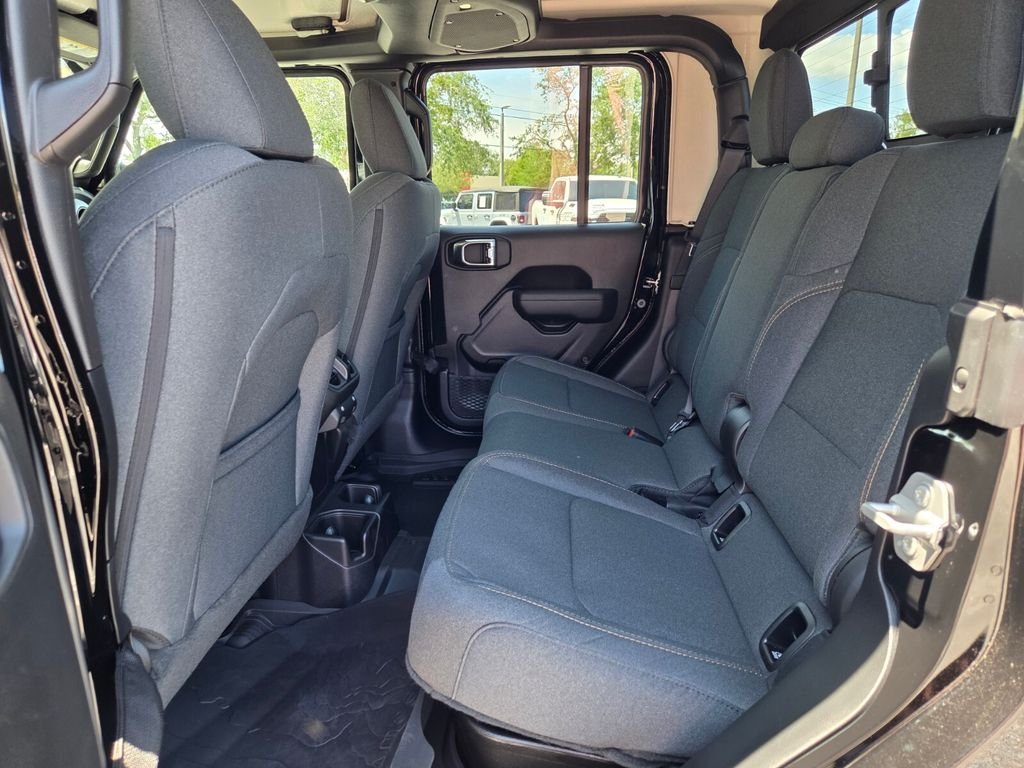 2025 Jeep Gladiator Sport S - Photo 17