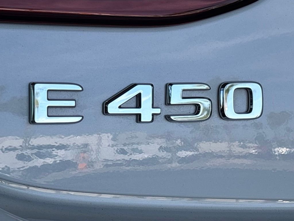 Used 2022 White Mercedes-Benz E 450 image 15