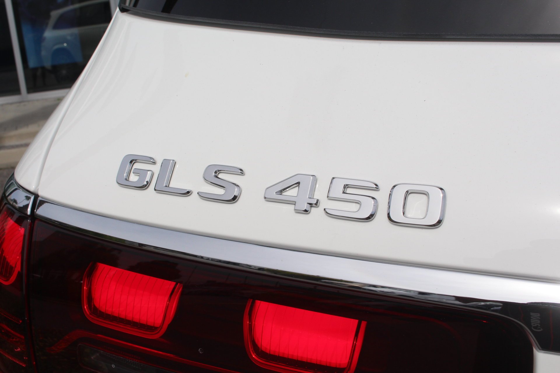 New 2026 POLAR WHITE Mercedes-Benz GLS 450 image 6