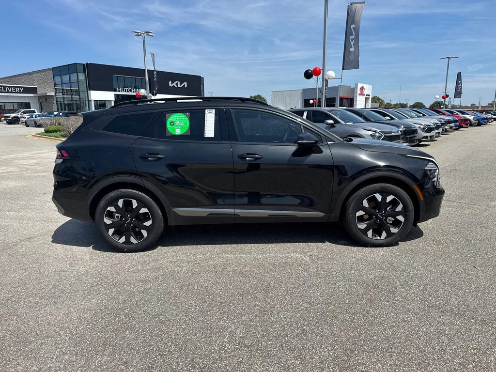 New 2024 Fusion Black Kia X-Line image 2