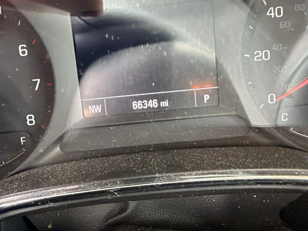 Used 2021 Orange Chevrolet LT image 3