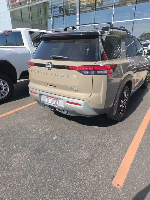 Used 2023 Beige Nissan Platinum image 7