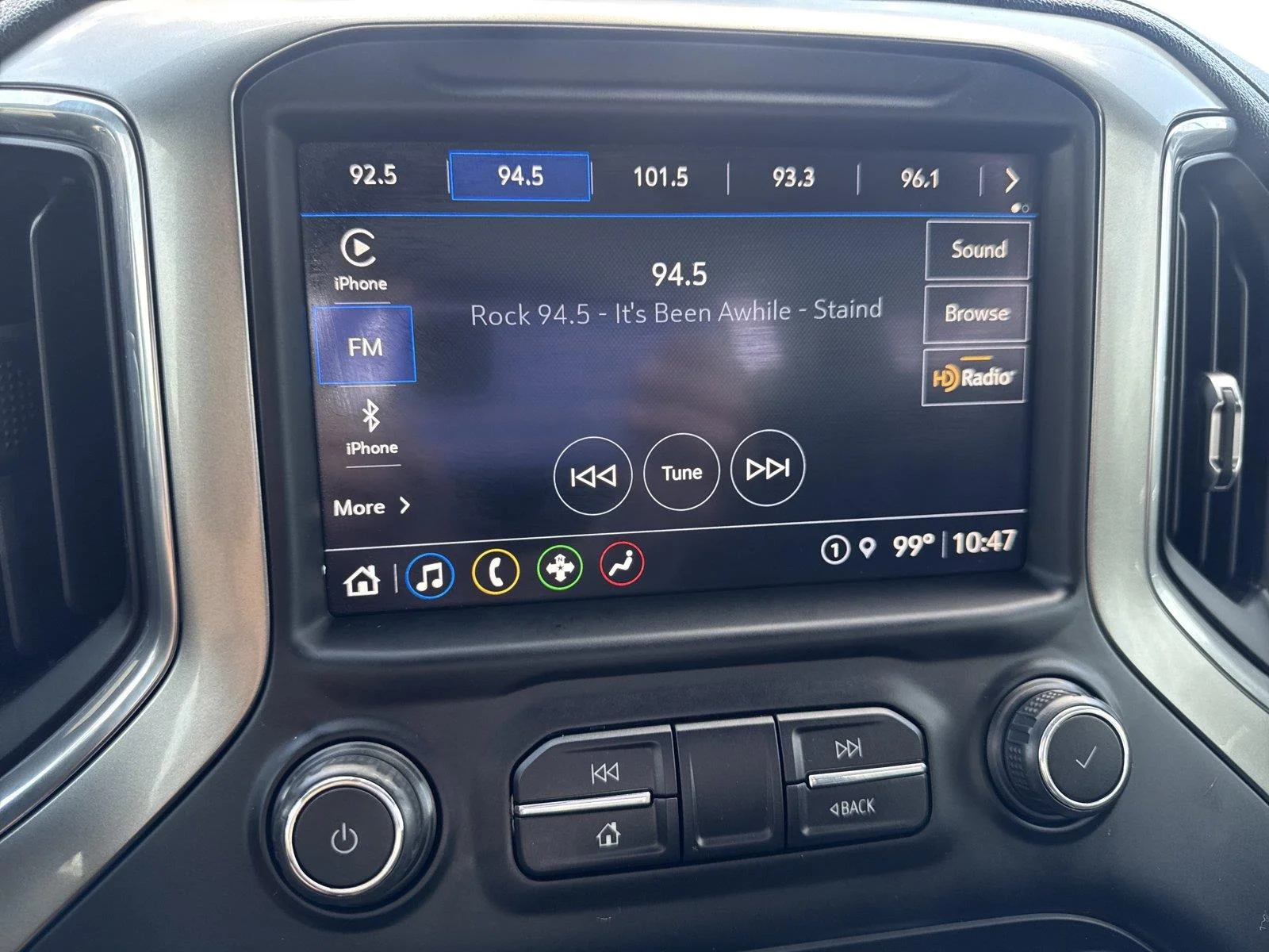 Used 2021 SHADOW GRAY METALLIC Chevrolet RST image 26