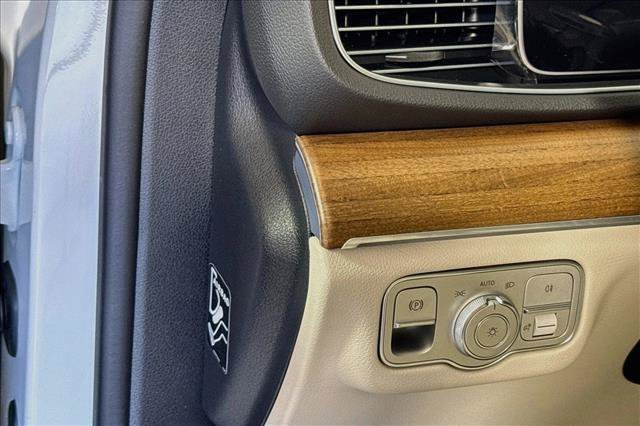 New 2026 Polar White Mercedes-Benz GLE 350 image 40