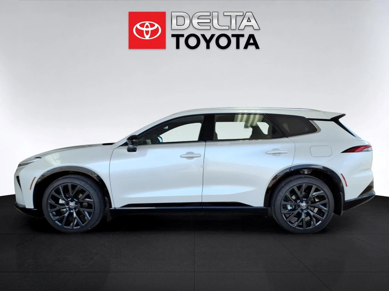 New 2026 Oxygen White Toyota Limited image 2