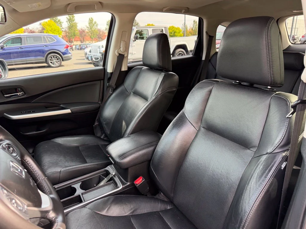 Used 2016 Crystal Black Pearl Honda Touring image 15