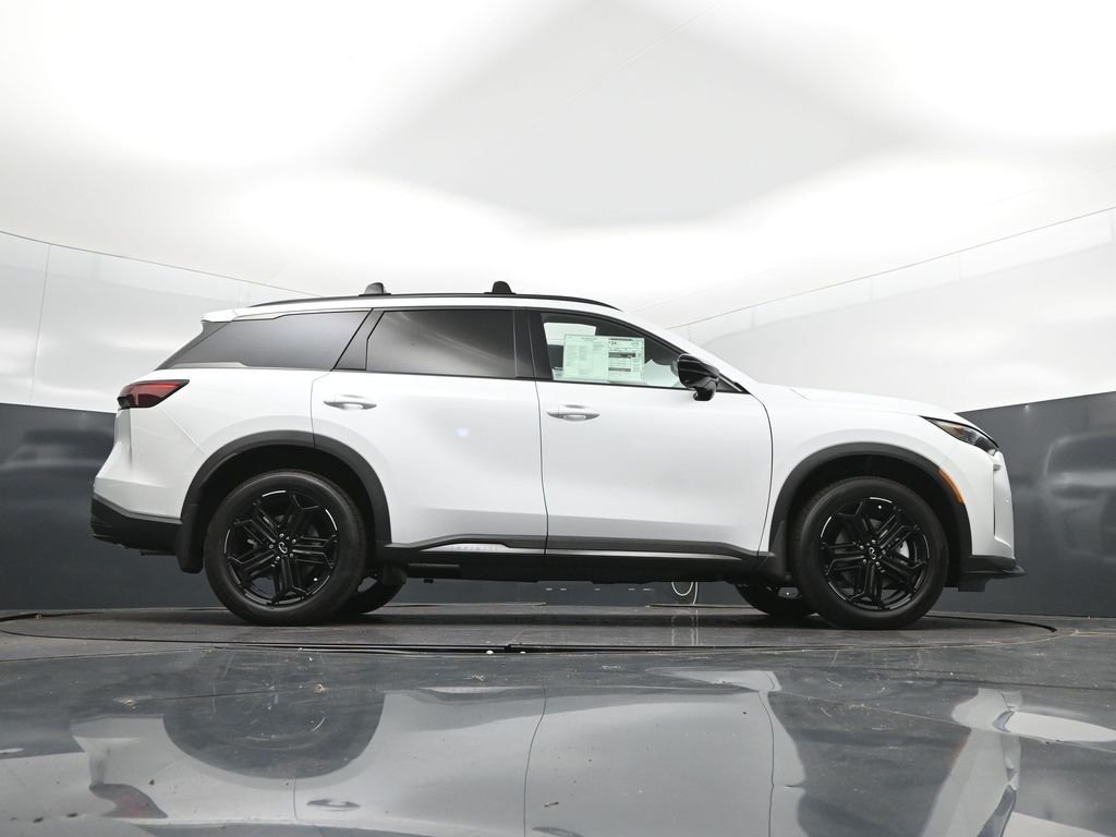 New 2027 RADIANT WHITE INFINITI Sport AWD image 44