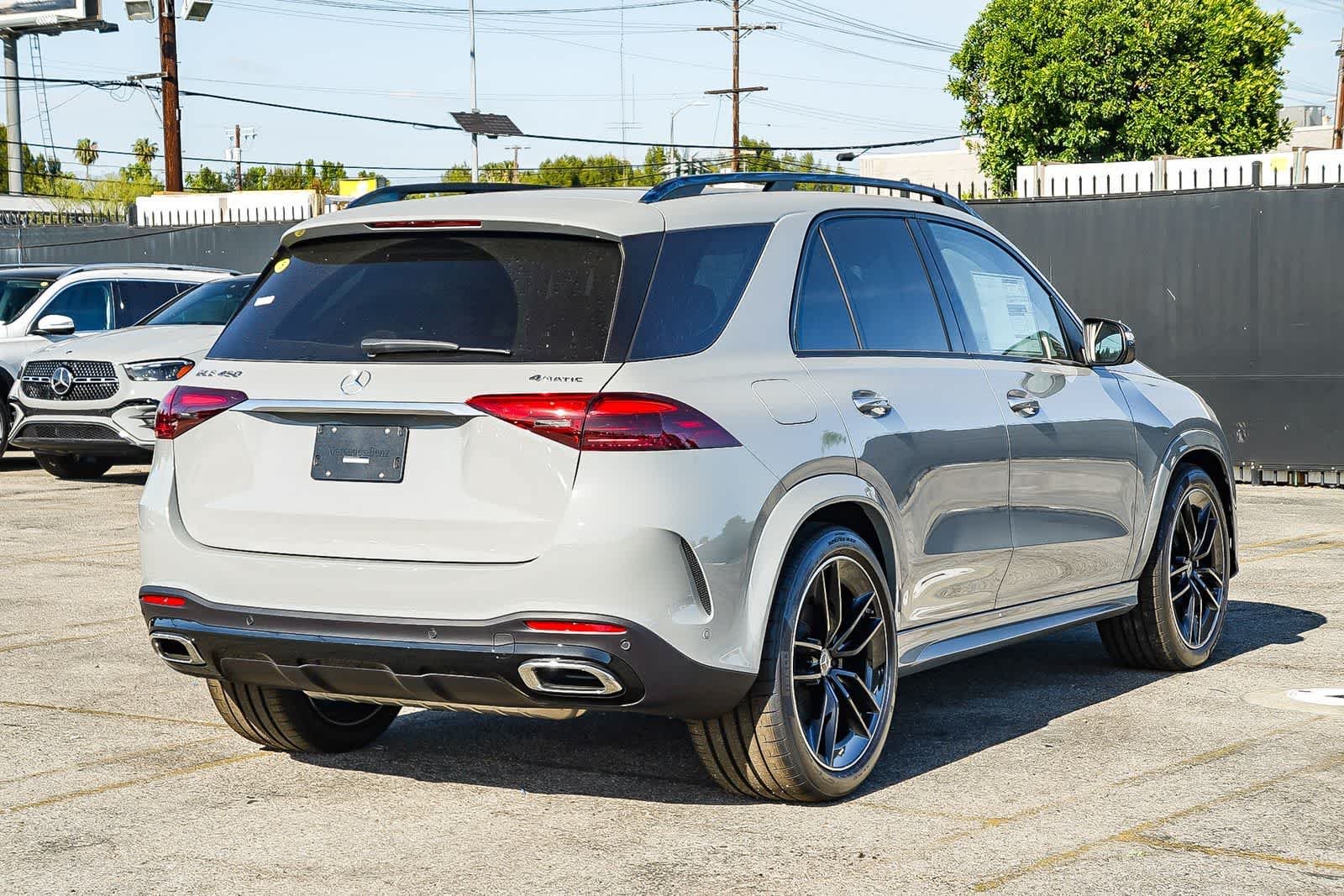 New 2026 MANUFAKTUR Alpine Grey Mercedes-Benz GLE 450 image 6
