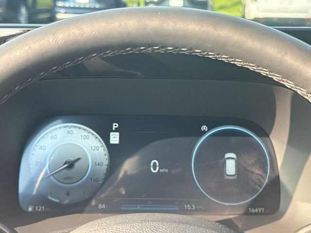 Certified Used 2025 White Hyundai SEL Premium image 17