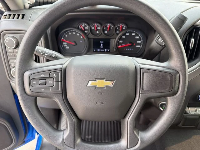 Used 2025 Blue Chevrolet Custom image 16