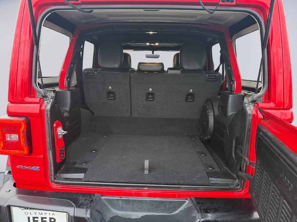 Used 2022 Red Jeep Unlimited Rubicon 4xe image 20