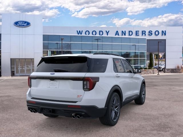 2026 Ford Explorer ST - Photo 8