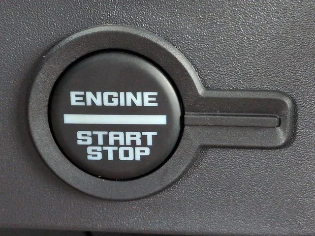 New 2026 Avalanche Gray Ford Badlands® image 28