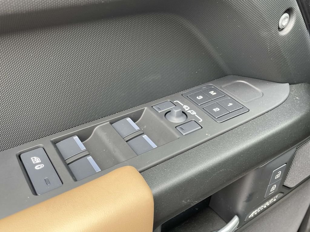 New 2026 Carpathian Grey Land Rover V8 image 35
