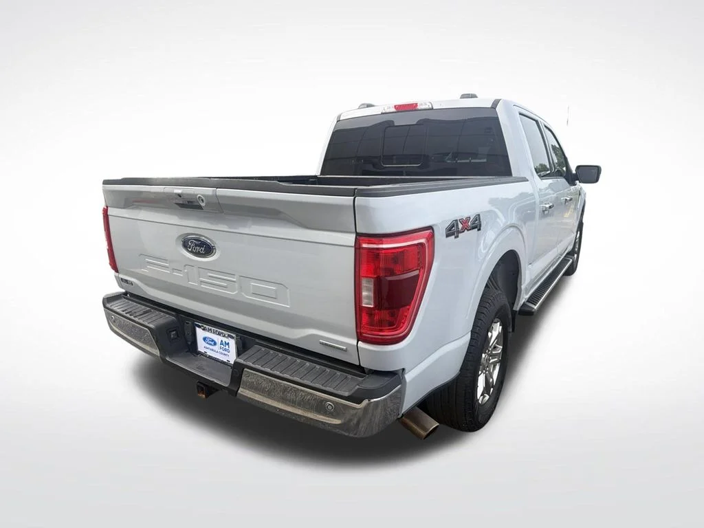 Certified Used 2022 White Metallic Ford XLT image 9