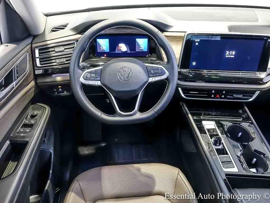 New 2026 Pure Gray Volkswagen 2.0T SEL image 12