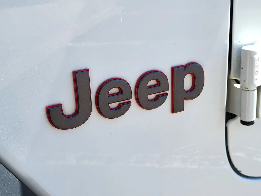 Used 2019 White Jeep Rubicon image 8
