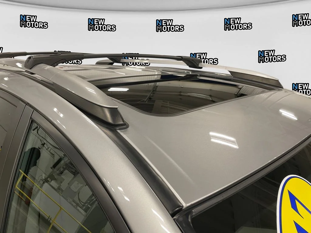 Used 2017 Silver Sky Toyota XLE image 16