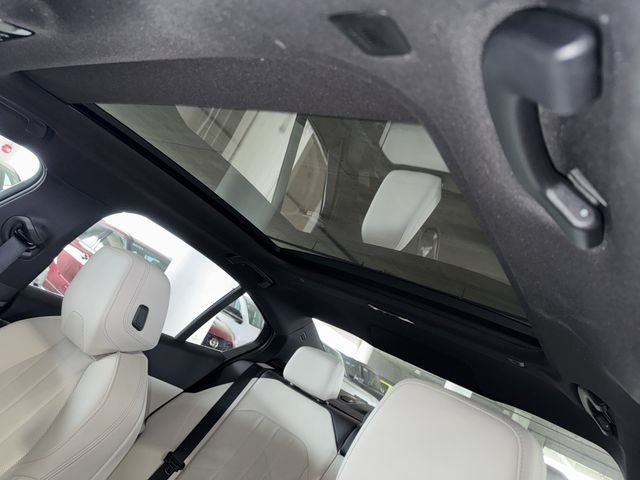Used 2026 Mineral White Metallic BMW eDrive40 image 31