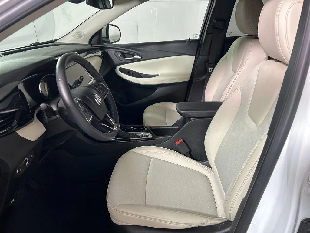 Used 2023 Summit White Buick Preferred image 14
