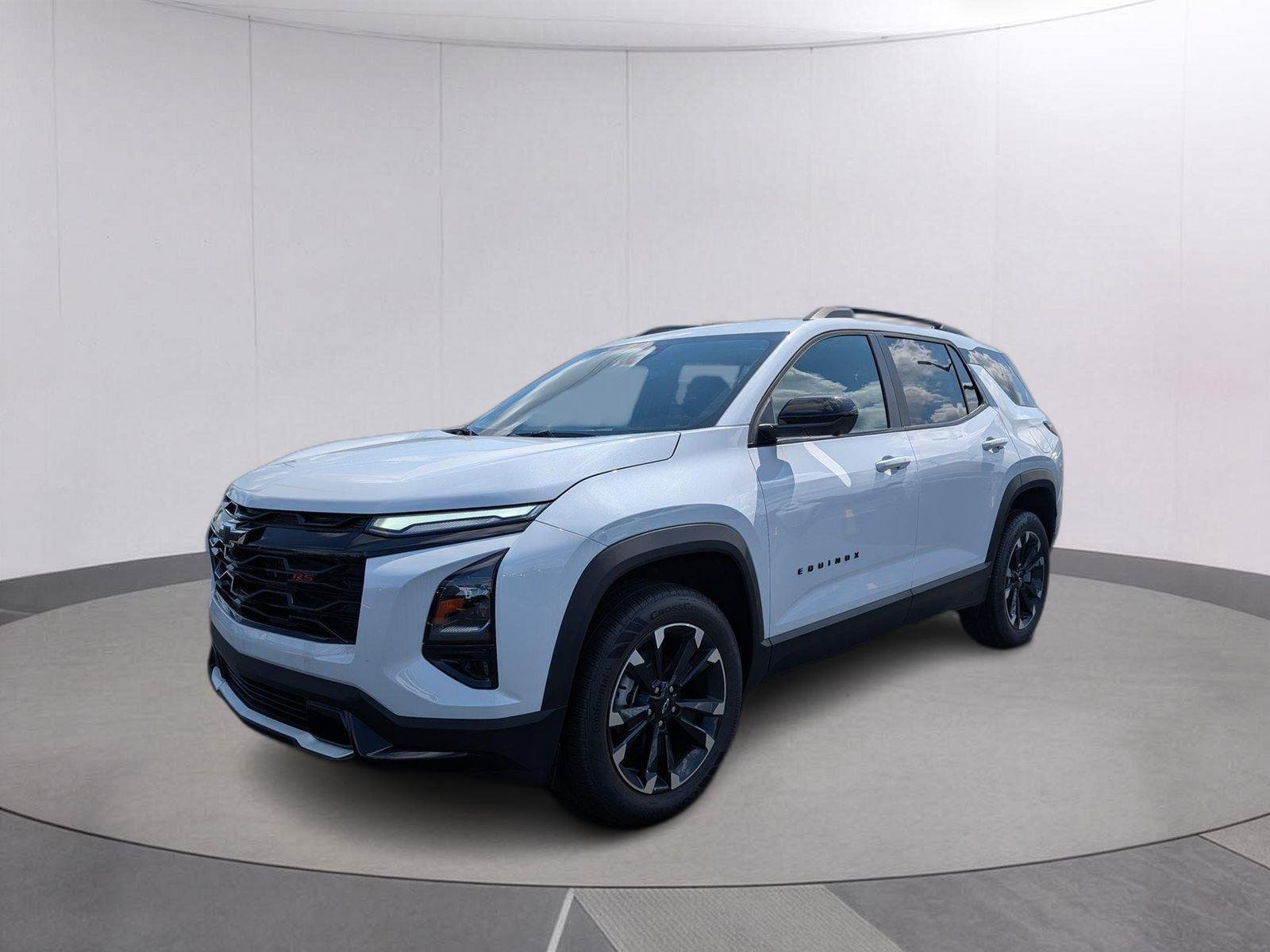 New 2026 Polar White Tricoat Chevrolet RS image 7