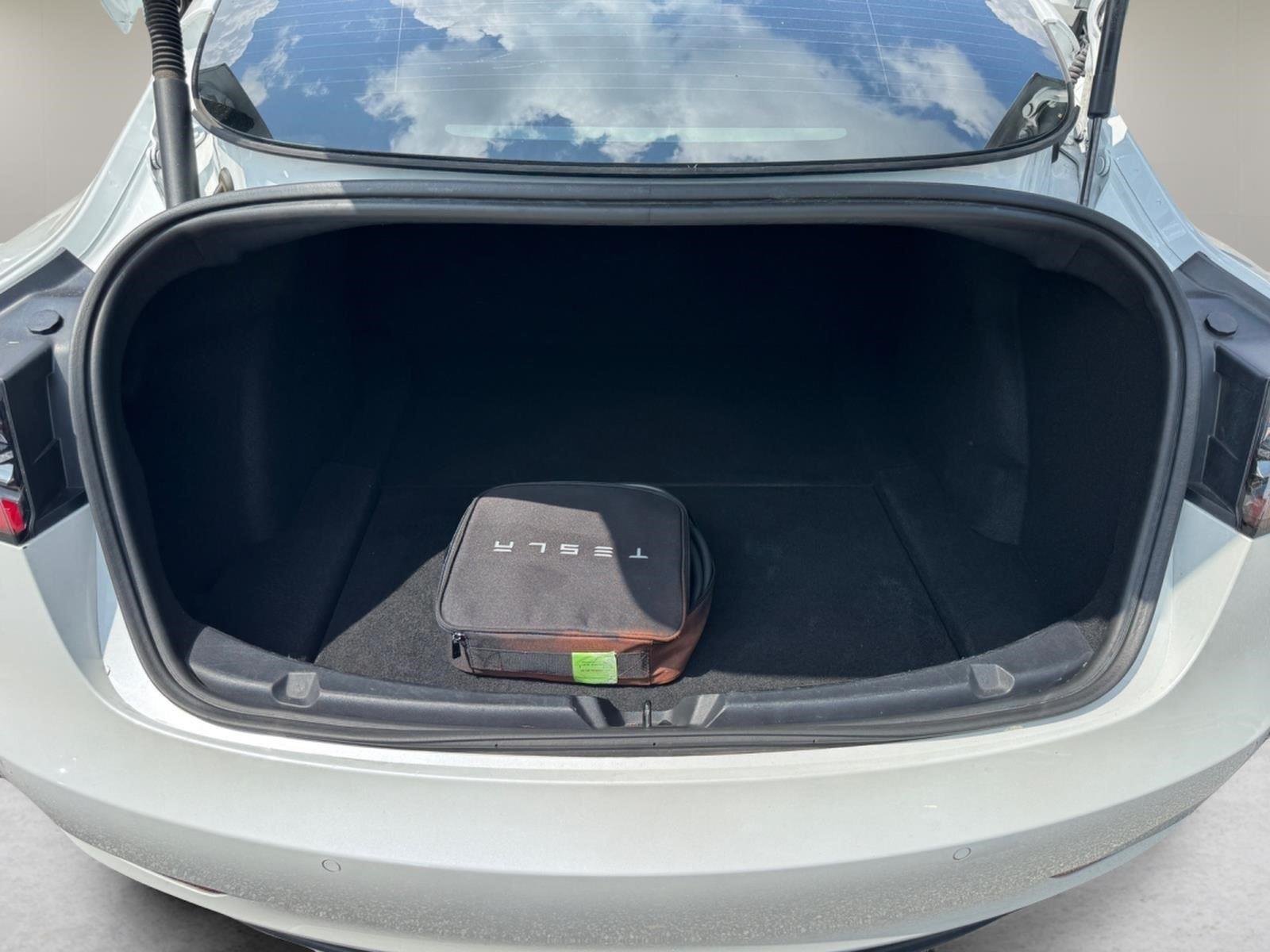 2022 Tesla Model 3 Long Range - Photo 12