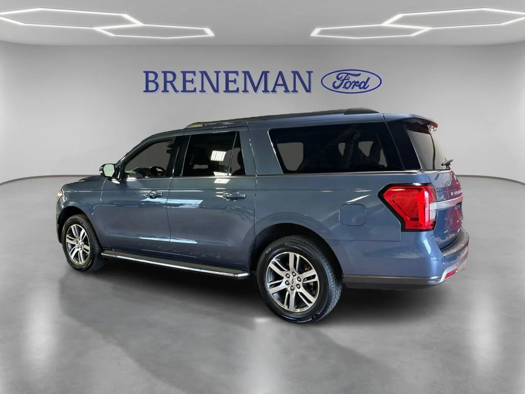 Certified Used 2022 Blue Metallic Ford XLT image 7