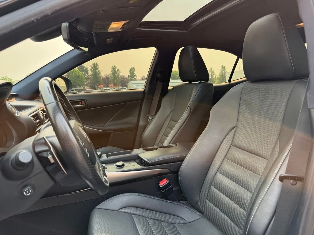 Used 2018 Caviar Lexus 300 image 9
