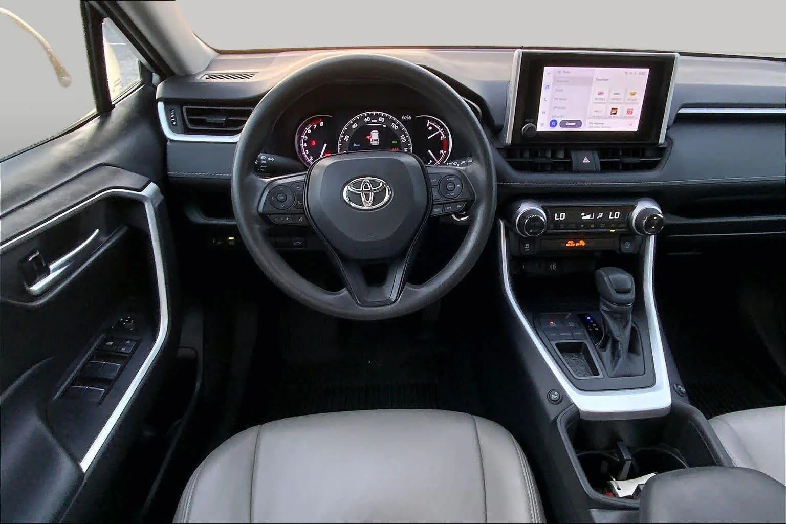 Used 2023 Silver Sky Metallic Toyota XLE image 6