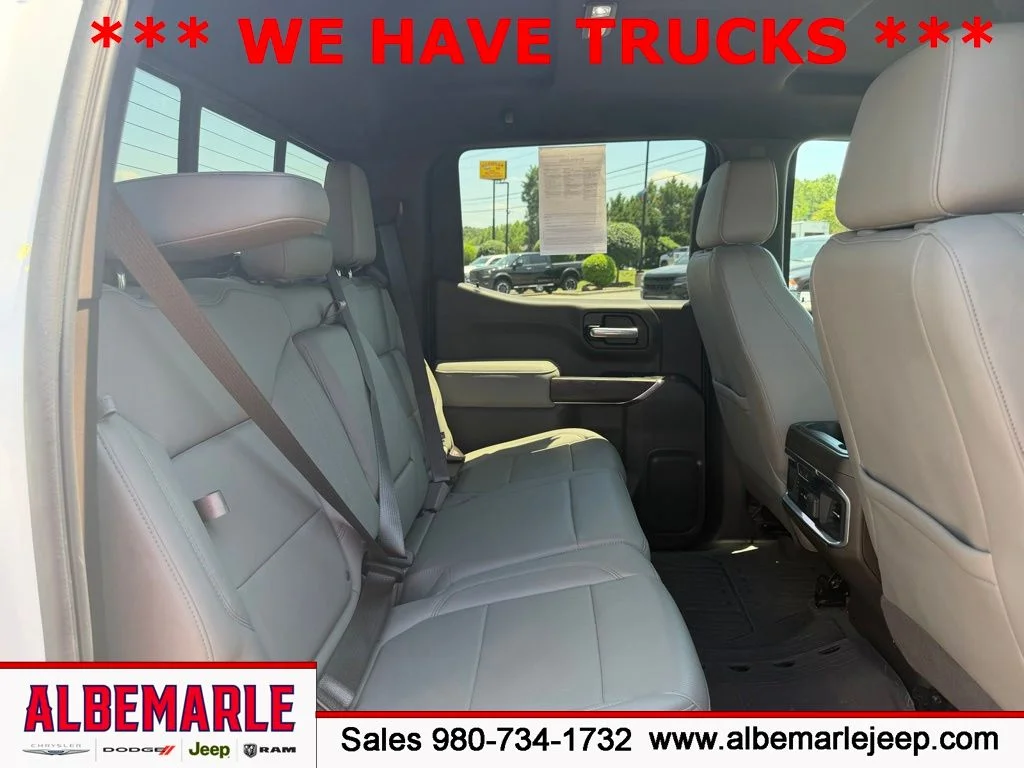 Used 2020 White GMC SLT image 36