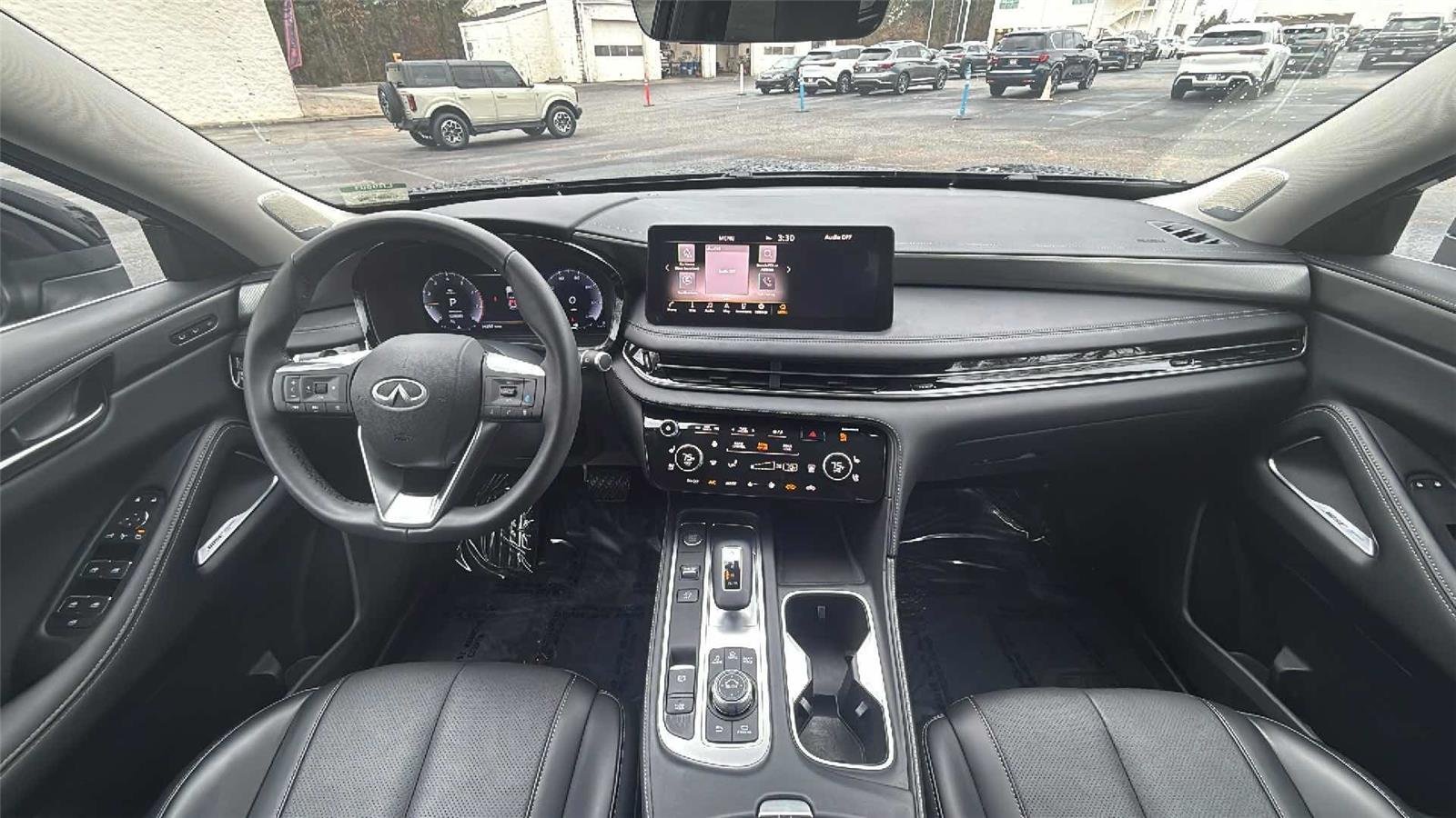 2025 INFINITI QX60 LUXE - Photo 13