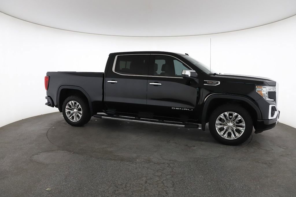 Used 2019 Black GMC Denali image 15