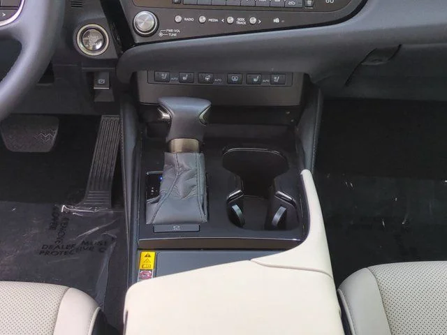 Certified Used 2025 Gray Lexus 350 image 18