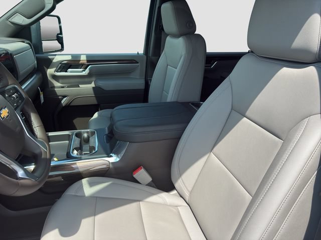 2026 Chevrolet Silverado 3500 HD LT - Photo 18
