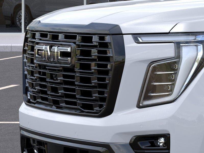 2026 GMC Yukon Denali Ultimate - Photo 13
