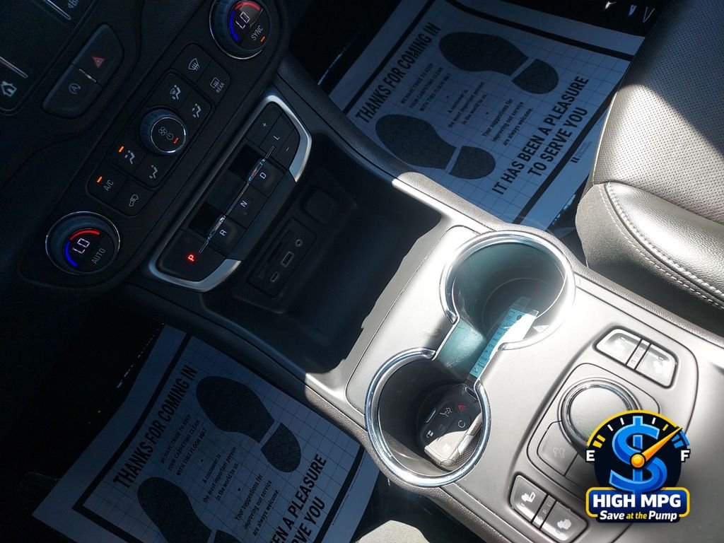 Used 2024 Silver GMC SLT image 14