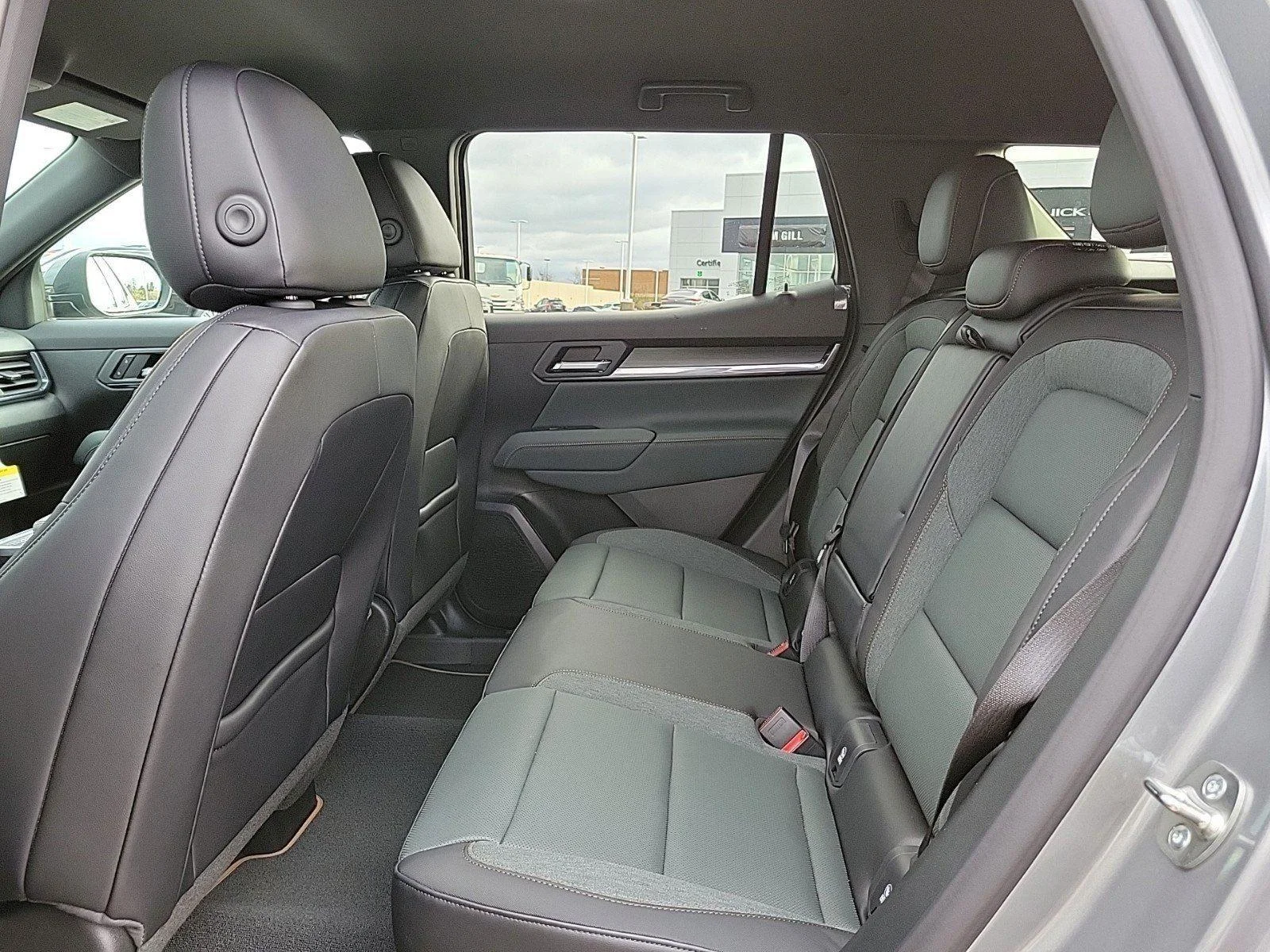 2026 GMC Terrain AT4 - Photo 11