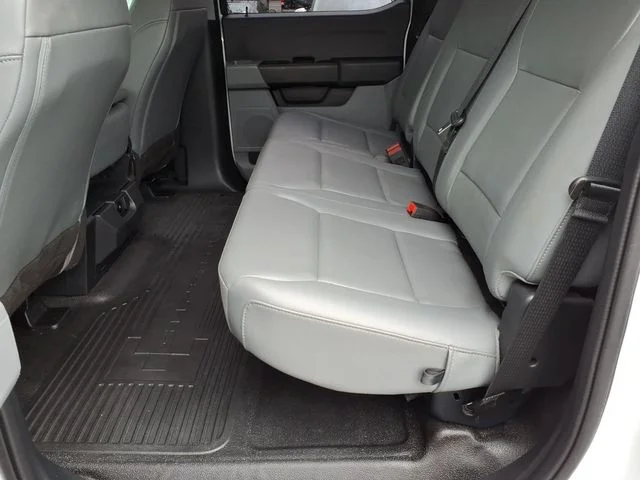 Used 2023 White Ford XL image 17