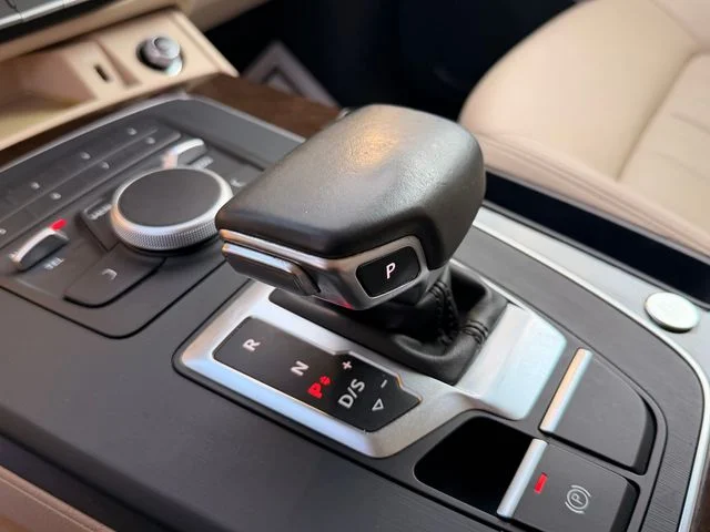 Used 2019 Moonlight Blue Audi 2.0T Premium image 20