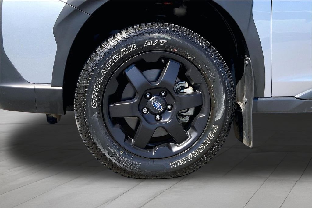 Used 2025 Silver Subaru Wilderness image 32